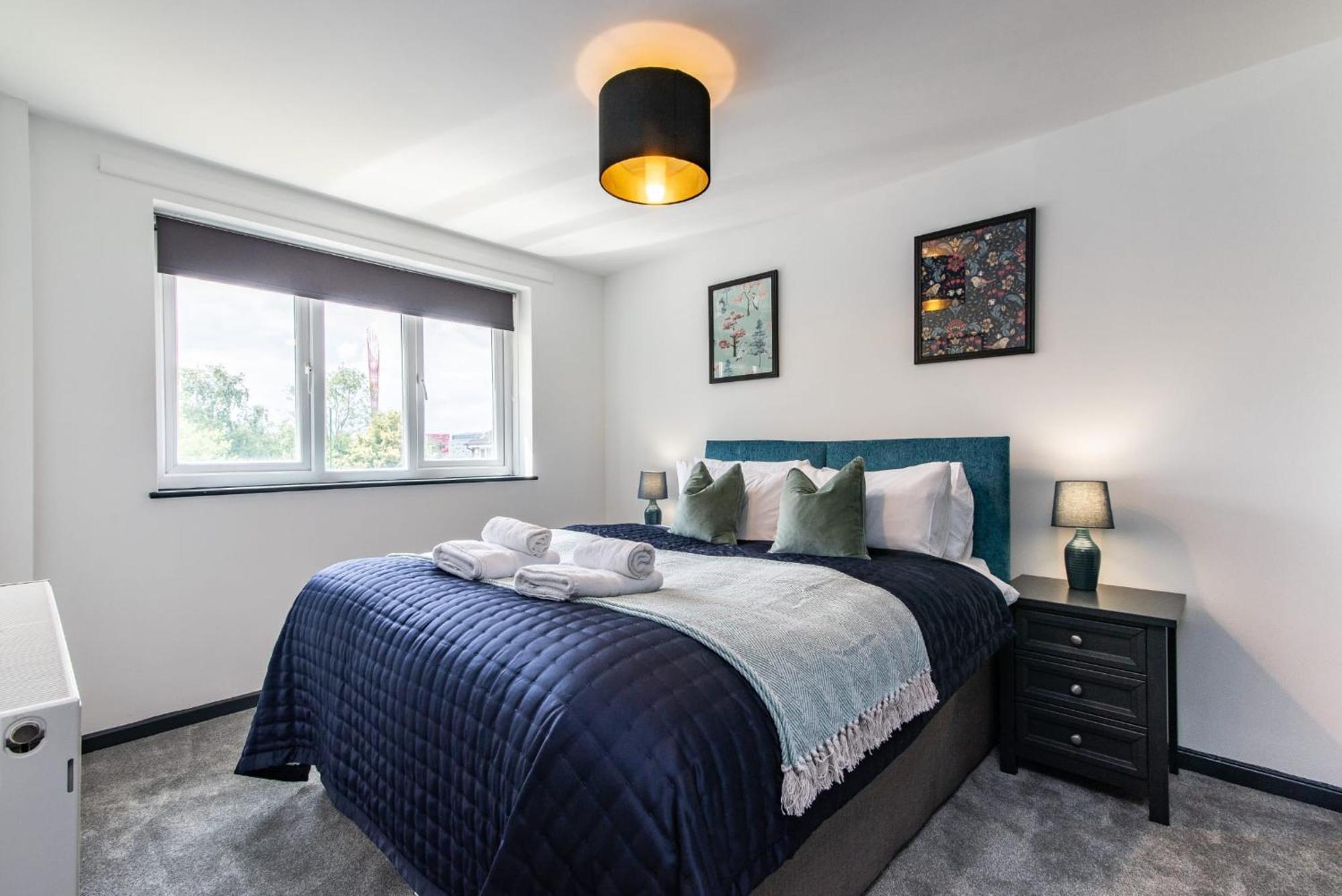 Parking Netflix Tv Sleeps 4 Close To Qmc Apartment